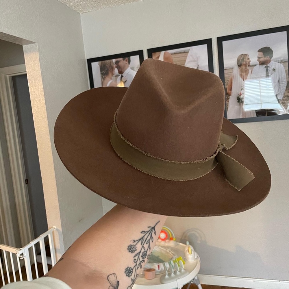 Brown Felt Rancher